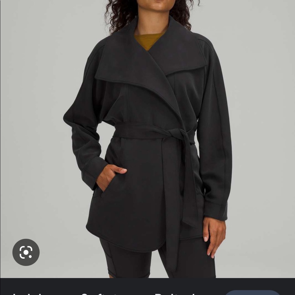 Lululemon softstreme belted wrap